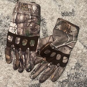 Realtree Camo hunting print gloves